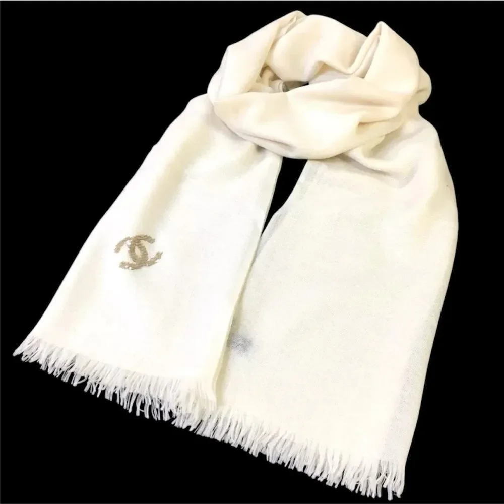 Auth Chanel 100% Creamy White Cashmere CC Gold Sequins Stole Scarf Muffler Wrap